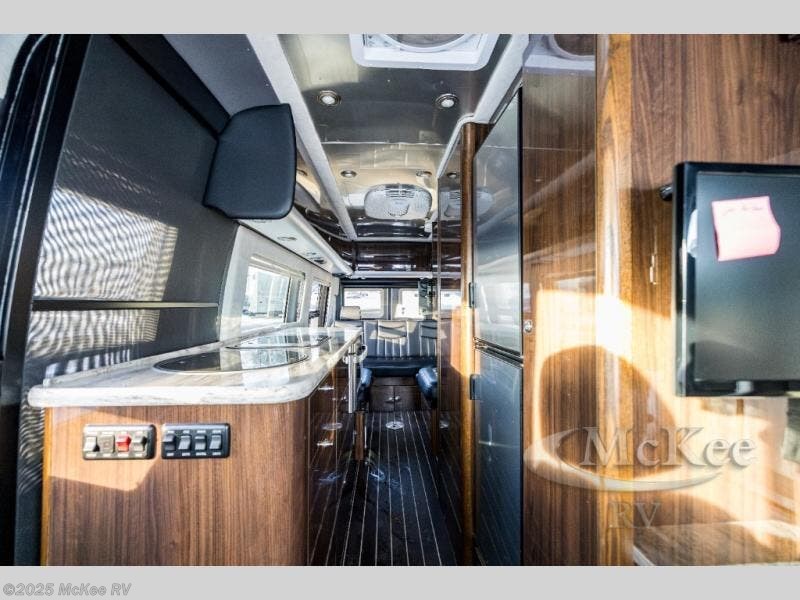 Contact us now about this 2015 Airstream Interstate Grand Tour EXT Grand Tour EXT! 2015 Interstate Grand Tour EXT Grand Tour EXT by Airstream from McKee RV in Perry, Iowa