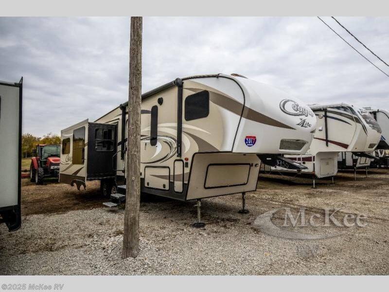 Email now about this 2017 Keystone Cougar X-lite 29RES! Used 2017 Keystone Cougar X-lite 29RES available in Perry, Iowa