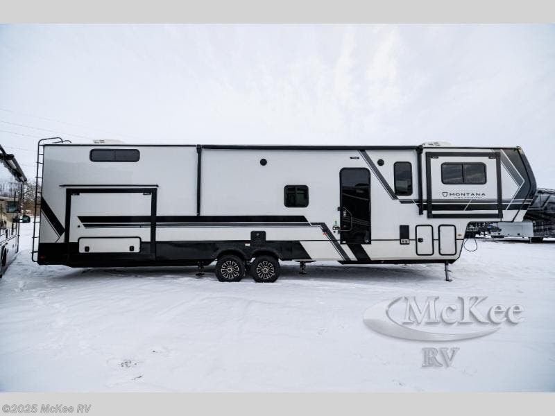 New 2026 Keystone Montana High Country 377FL available in Perry, Iowa