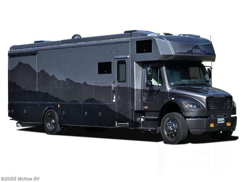 Email now about this 2026 Dynamax Corp DX3 37RB! New 2026 Dynamax Corp DX3 37RB available in Perry, Iowa