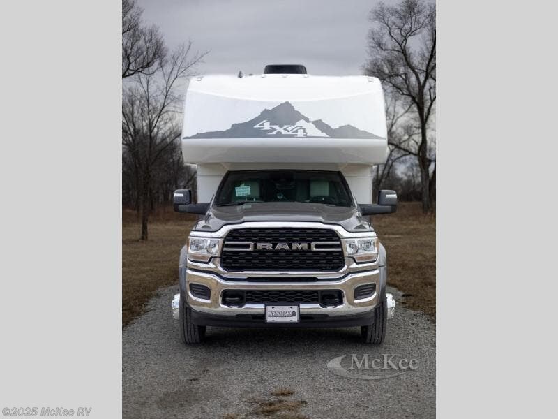 Used 2022 Dynamax Corp isata 5 28SSD4X4 available in Perry, Iowa