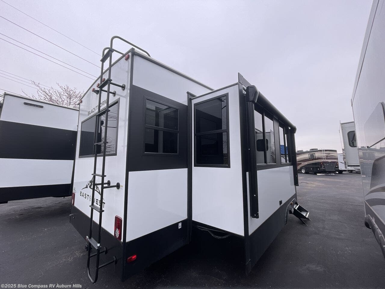 New 2025 East to West Blackthorn 3100RL available in Auburn Hills, Michigan