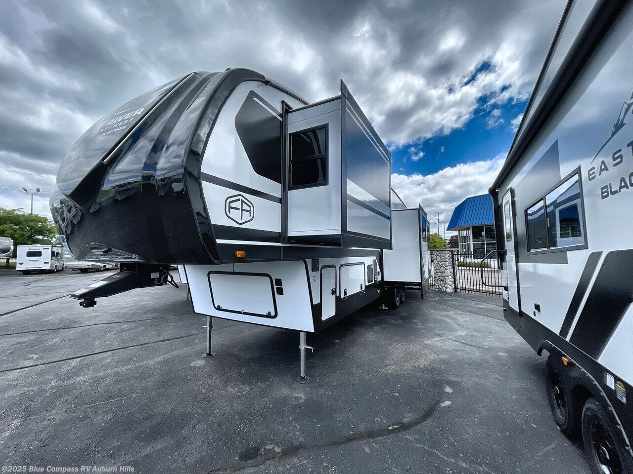 New 2026 East to West Blackthorn 3800MB available in Auburn Hills, Michigan