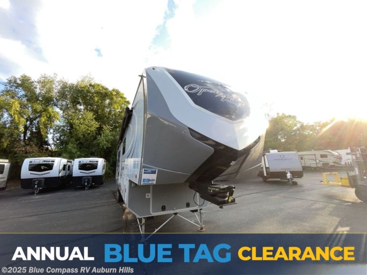 Email now about this 2017 Highland Ridge Open Range 3X 397FBS! Used 2017 Highland Ridge Open Range 3X 397FBS available in Auburn Hills, Michigan