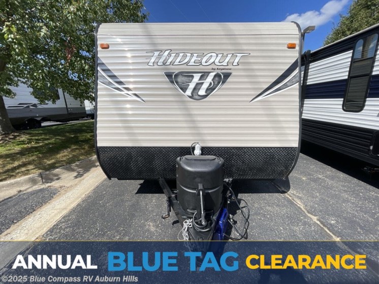 Email now about this 2017 Keystone Hideout Single Axle 177LHS! Used 2017 Keystone Hideout Single Axle 177LHS available in Auburn Hills, Michigan