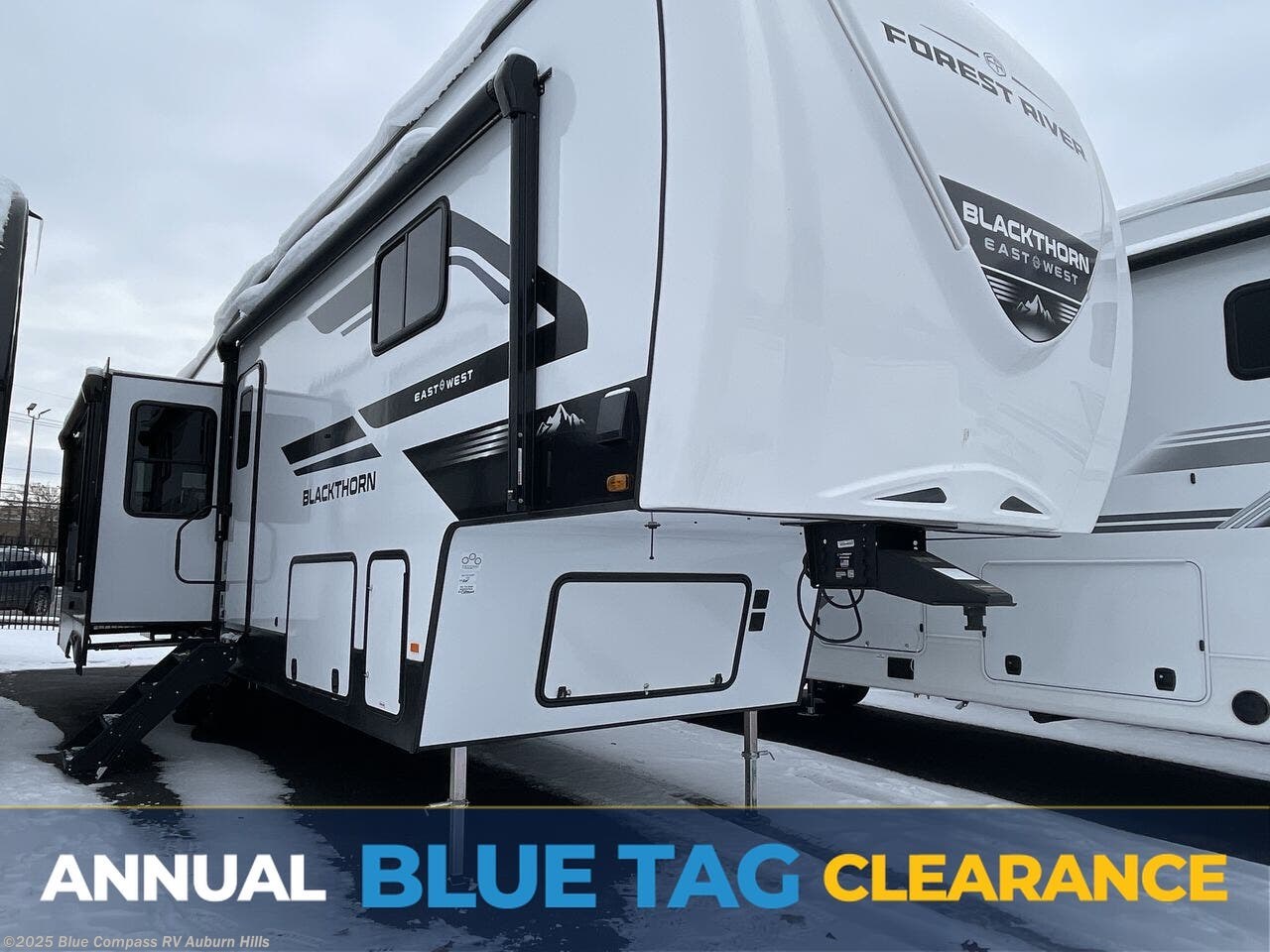 Email now about this 2026 East to West Blackthorn 2990MK! New 2026 East to West Blackthorn 2990MK available in Auburn Hills, Michigan