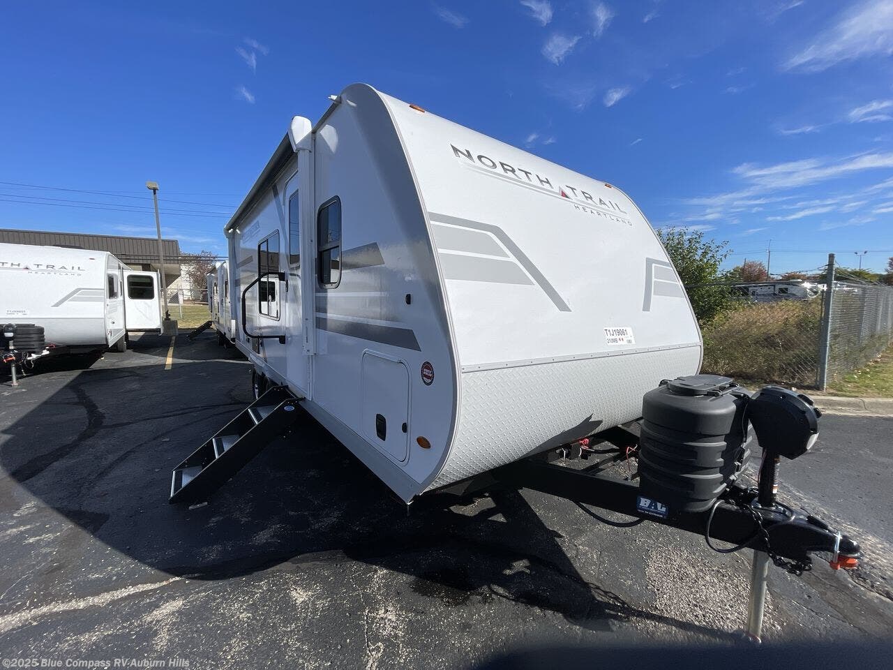 Call now about this 2026 Heartland North Trail 210MB! 2026 Heartland North Trail 210MB - New Travel Trailer For Sale by Blue Compass RV Auburn Hills in Auburn Hills, Michigan