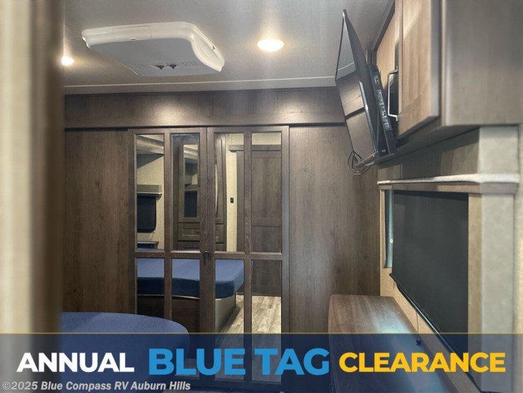 Email now about this 2022 Grand Design Reflection 315RLTS! Used 2022 Grand Design Reflection 315RLTS available in Auburn Hills, Michigan