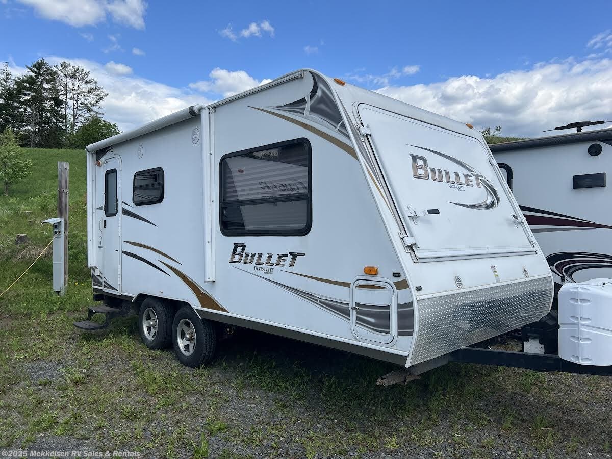 Email now about this 2011 Keystone Bullet 188EXP! Used 2011 Keystone Bullet 188EXP available in East Montpelier, Vermont