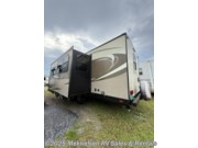 Contact us now about this 2017 Dutchmen Kodiak 279RBSL! 2017 Kodiak 279RBSL by Dutchmen from Mekkelsen RV Sales & Rentals in East Montpelier, Vermont