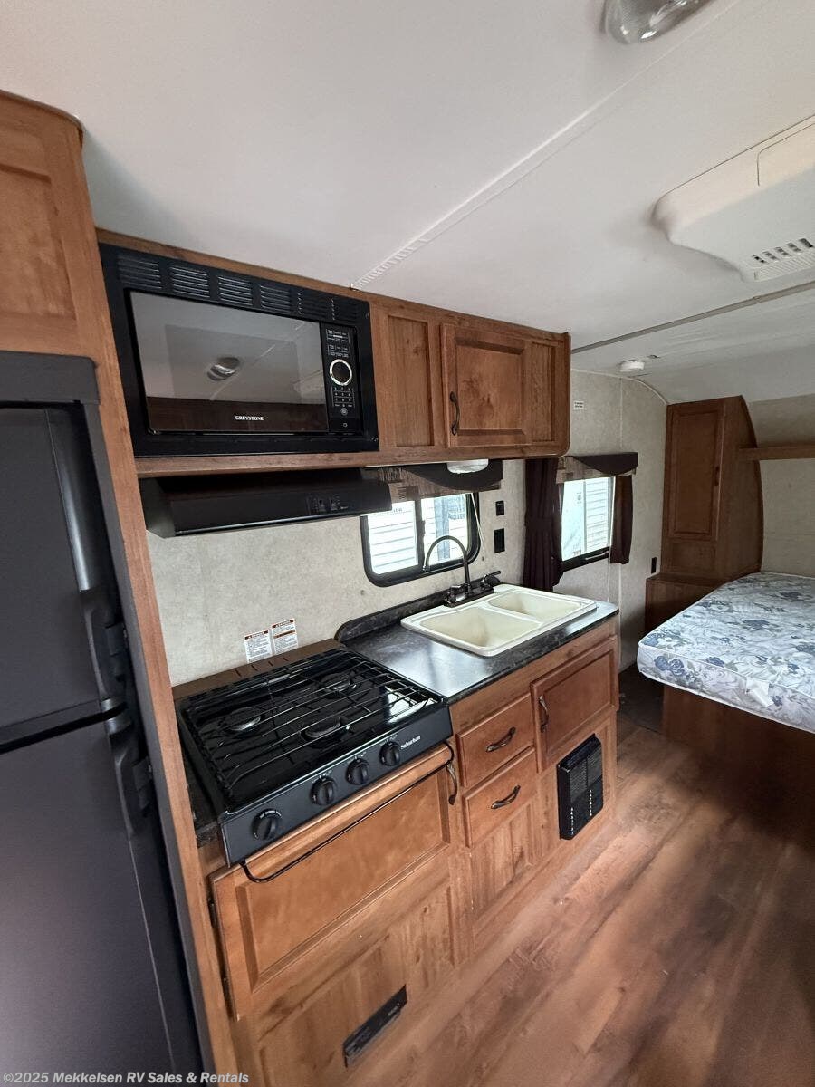 Used 2016 Gulf Stream Ameri-Lite 218MB available in East Montpelier, Vermont