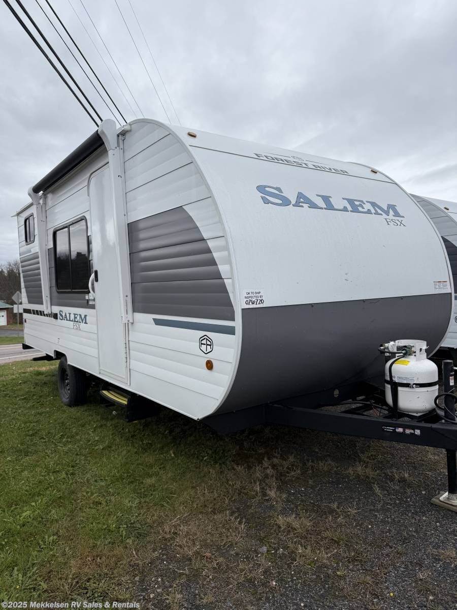 Email now about this 2026 Forest River Salem 174DBLE! New 2026 Forest River Salem 174DBLE available in East Montpelier, Vermont