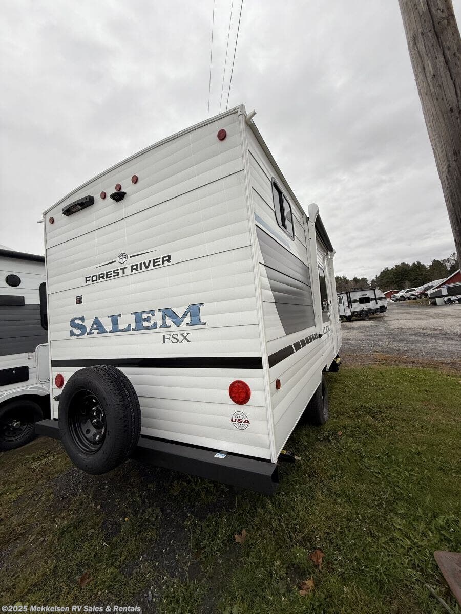 Contact us now about this 2026 Forest River Salem 174DBLE! 2026 Salem 174DBLE by Forest River from Mekkelsen RV Sales & Rentals in East Montpelier, Vermont