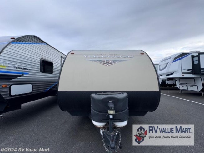 2019 Wildwood X-Lite 261BHXL by Forest River from RV Value Mart in Willow Street, Pennsylvania