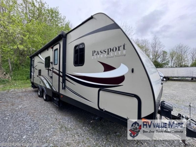 Used 2016 Keystone Passport 2810BH Grand Touring available in Willow Street, Pennsylvania