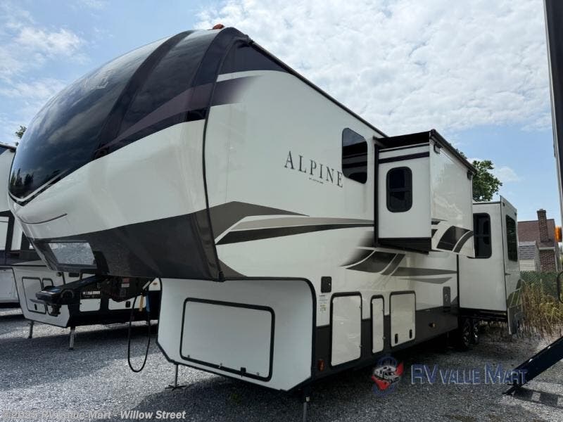 Used 2021 Keystone Alpine 3910RK available in Willow Street, Pennsylvania