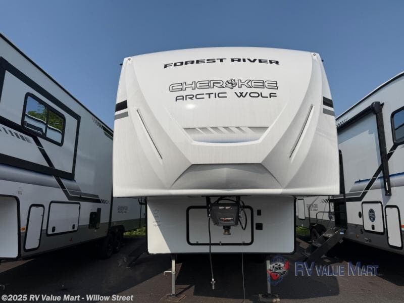 Contact us now about this 2025 Forest River Cherokee Arctic Wolf 23MLE! 2025 Cherokee Arctic Wolf 23MLE by Forest River from RV Value Mart - Willow Street in Willow Street, Pennsylvania