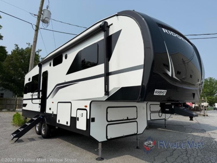 Email now about this 2025 K-Z Ridgeway 27RK! New 2025 K-Z Ridgeway 27RK available in Willow Street, Pennsylvania