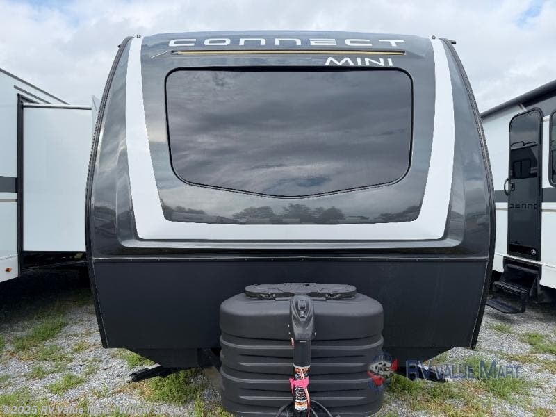 Contact us now about this 2026 K-Z Connect Mini CM231BH! 2026 Connect Mini CM231BH by K-Z from RV Value Mart - Willow Street in Willow Street, Pennsylvania