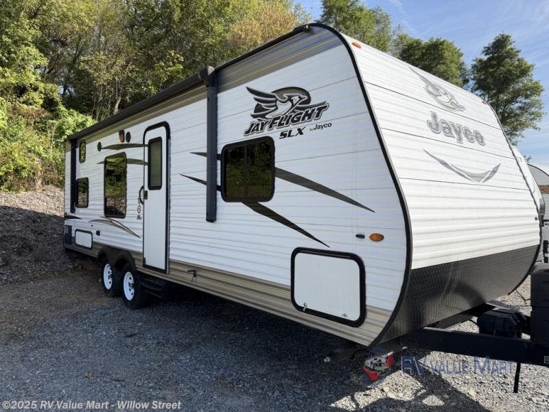 Email now about this 2017 Jayco Jay Flight SLX 264BHW! Used 2017 Jayco Jay Flight SLX 264BHW available in Willow Street, Pennsylvania