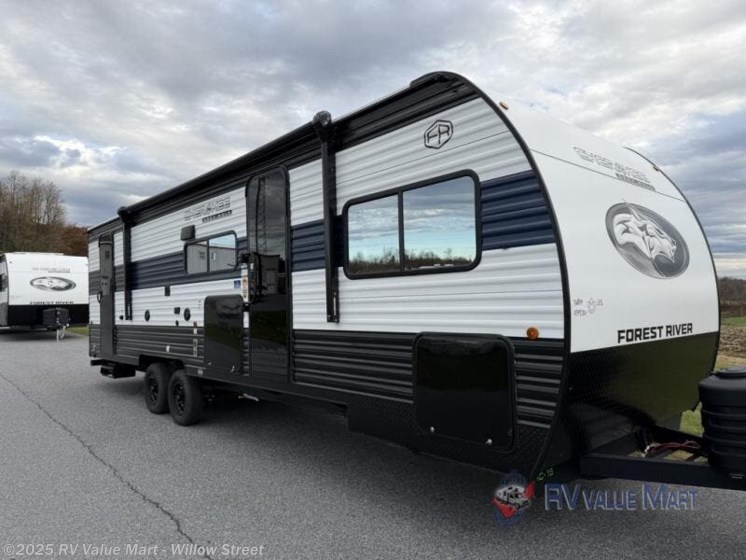 Email now about this 2026 Forest River Cherokee Grey Wolf 26DBH! New 2026 Forest River Cherokee Grey Wolf 26DBH available in Willow Street, Pennsylvania