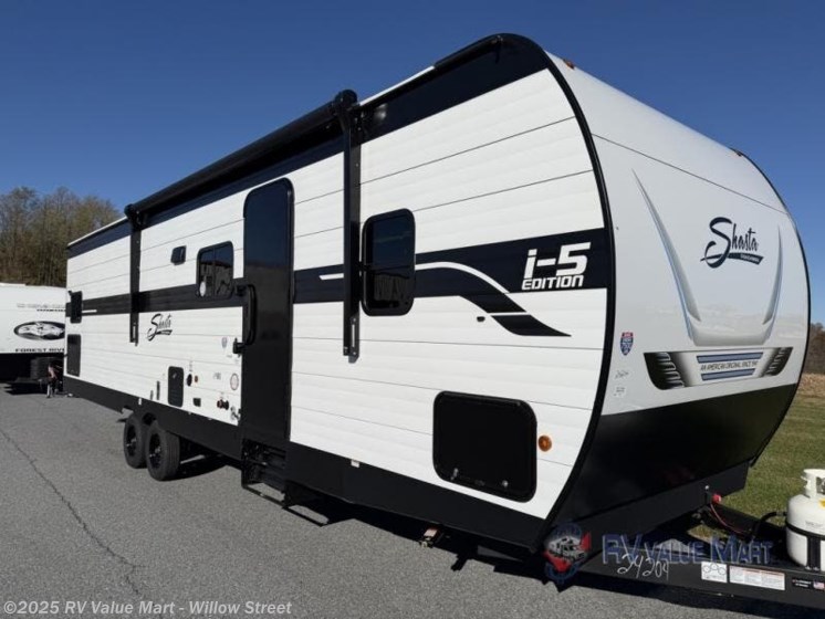 Email now about this 2026 Shasta I-5 Edition 530BQB! New 2026 Shasta I-5 Edition 530BQB available in Willow Street, Pennsylvania