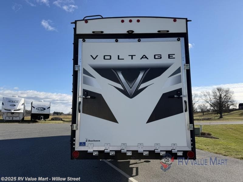 Used 2022 Dutchmen Voltage 3551 available in Willow Street, Pennsylvania