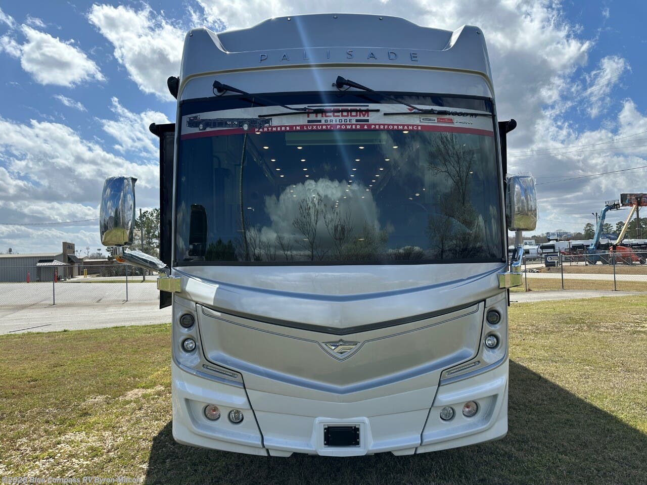 Contact us now about this 2025 Fleetwood Palisade 45DS! 2025 Palisade 45DS by Fleetwood from Blue Compass RV Byron-Macon in Byron, Georgia