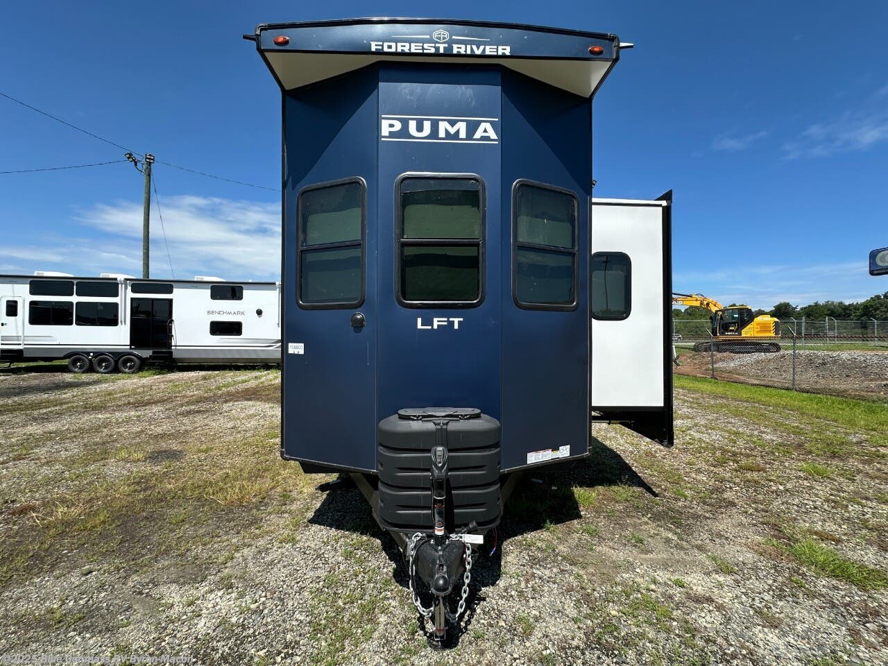 Email now about this 2025 Palomino Puma Destination 403LFT! New 2025 Palomino Puma Destination 403LFT available in Byron, Georgia