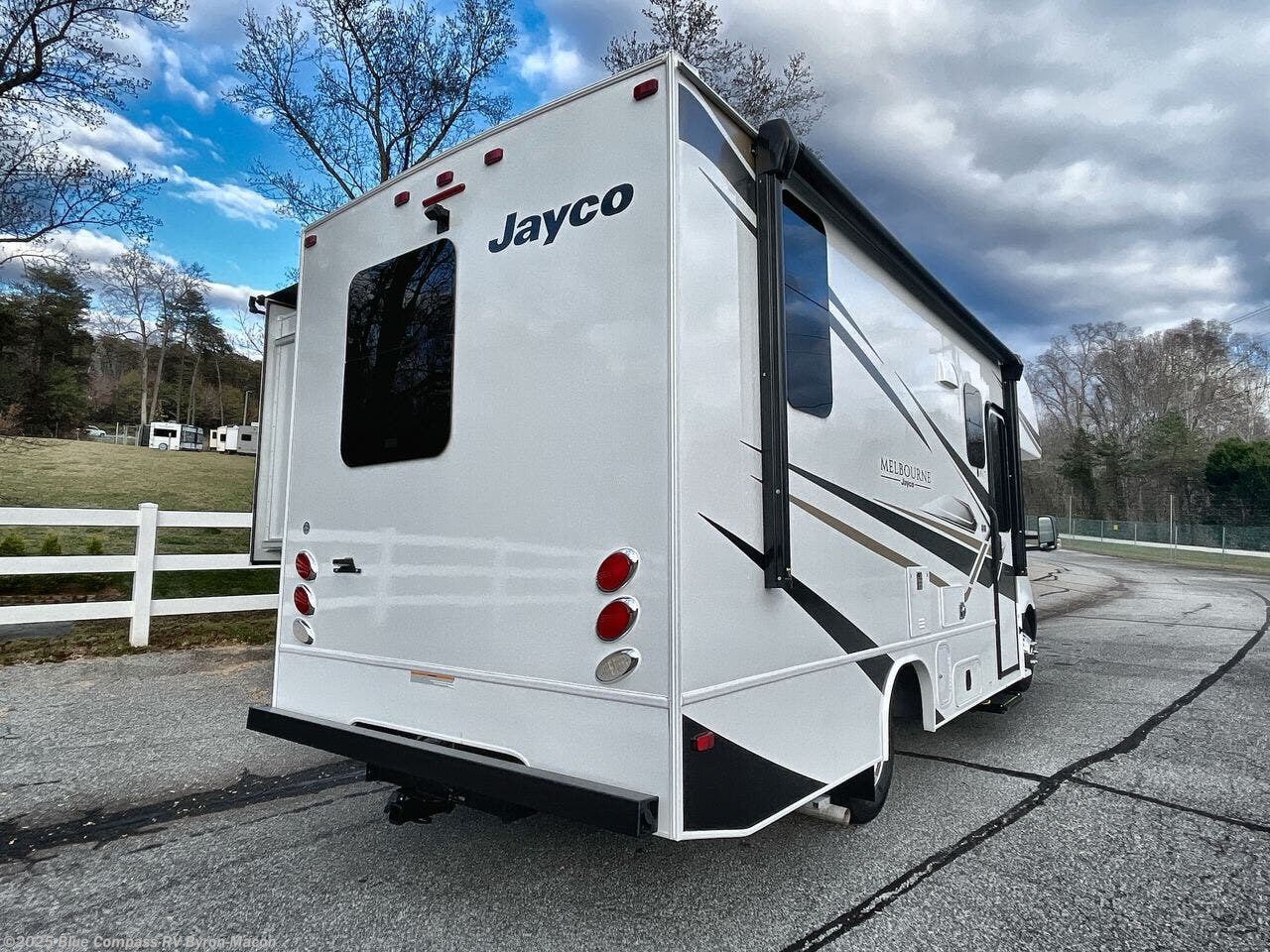 Used 2024 Jayco Melbourne 24L available in Byron, Georgia
