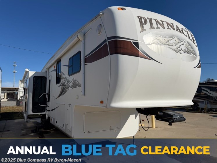 Email now about this 2012 Jayco Pinnacle 36REQS! Used 2012 Jayco Pinnacle 36REQS available in Byron, Georgia