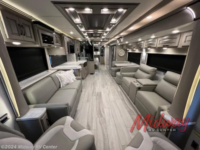 2024 Dutch Star 4081 by Newmar from Midway RV Center in Grand Rapids, Michigan