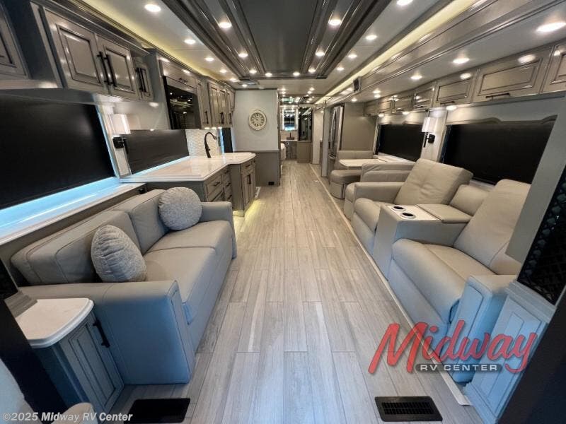 Call now about this 2026 Newmar Summit Aire 4505! 2026 Newmar Summit Aire 4505 - New Super C For Sale by Midway RV Center in Grand Rapids, Michigan features Slideout