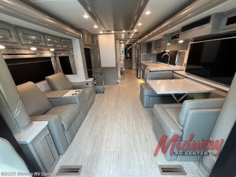 Contact us now about this 2026 Newmar Supreme Aire 4341! 2026 Supreme Aire 4341 by Newmar from Midway RV Center in Grand Rapids, Michigan