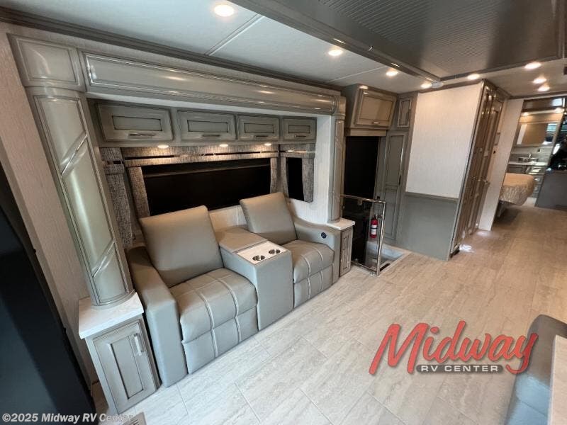 New 2026 Newmar Supreme Aire 4341 available in Grand Rapids, Michigan