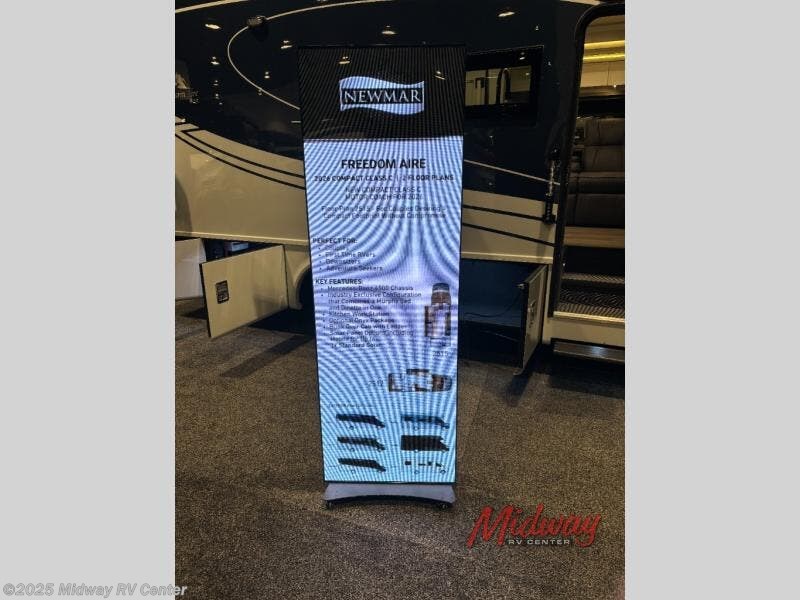 New 2026 Newmar Freedom Aire 2515 available in Grand Rapids, Michigan