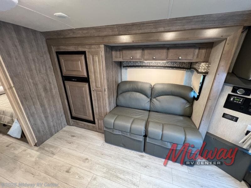 Used 2023 Phoenix Cruiser Phoenix 2552 available in Grand Rapids, Michigan