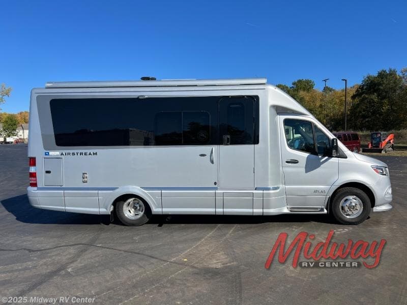 Email now about this 2020 Airstream Atlas Murphy Suite! Used 2020 Airstream Atlas Murphy Suite available in Grand Rapids, Michigan