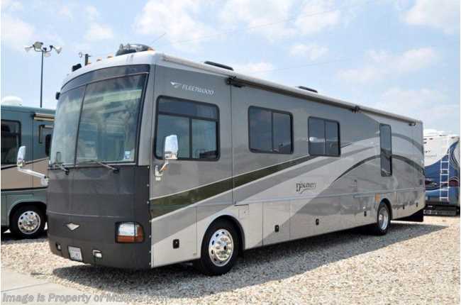 2006 Fleetwood Discovery RV  w/2 Slides (Including a Full Wall)