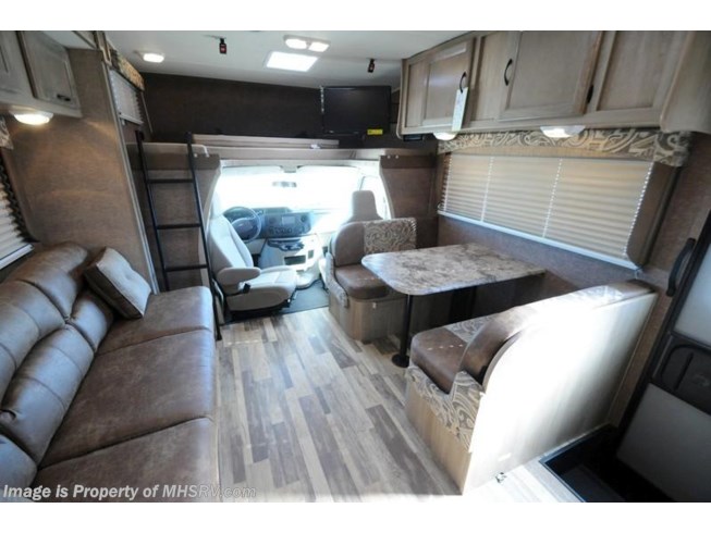 2014 Coachmen Freelander 32BHF Bunkbeds, 2 Slides & 4 TVs - New Class C For Sale by Motor Home Specialist in Alvarado, Texas