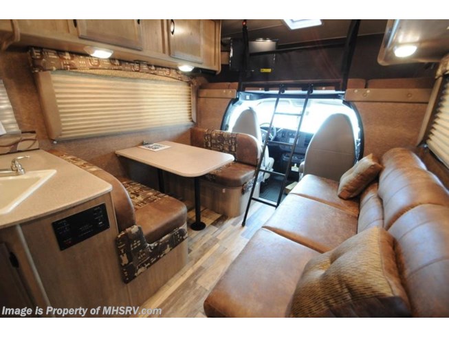 2014 Coachmen Freelander 28QB 50th Anniv, Ext. TV, Pwr Awning, 15k A/C, AAS - New Class C For Sale by Motor Home Specialist in Alvarado, Texas