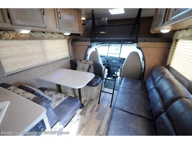 2014 Coachmen Freelander 28QB 50th W/Ext TV, Pwr Awning, 15K A/C, AAS - New Class C For Sale by Motor Home Specialist in Alvarado, Texas