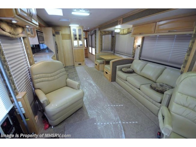 2005 Fleetwood Pace Arrow 37C W/3 Slides, Auto Leveling, W/D Combo - Used Class A For Sale by Motor Home Specialist in Alvarado, Texas