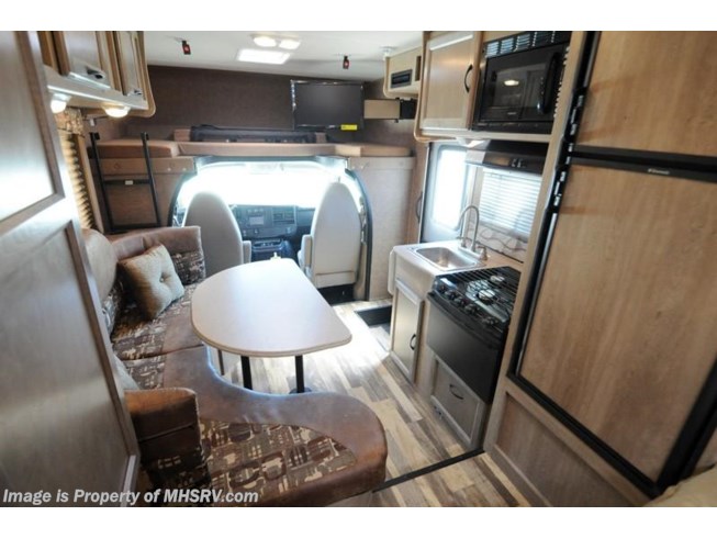 2015 Coachmen Freelander 21QB Anniv Pkg, Ext TV, Power Awning - New Class C For Sale by Motor Home Specialist in Alvarado, Texas