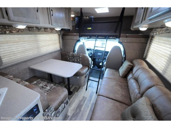 2015 Coachmen Freelander 28QB Anni. W/Ext TV, Pwr Awning, 15K A/C, AAS - New Class C For Sale by Motor Home Specialist in Alvarado, Texas