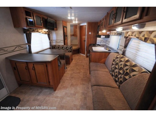 2011 Coachmen Freedom Express 290BH Bunk Model With Slide - Used Travel Trailer For Sale by Motor Home Specialist in Alvarado, Texas