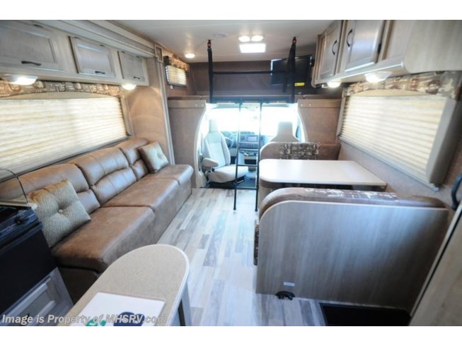 2015 Coachmen Freelander 32BHF Bunk House W/2 Slides, 15K A/C & 4 TVs - New Class C For Sale by Motor Home Specialist in Alvarado, Texas