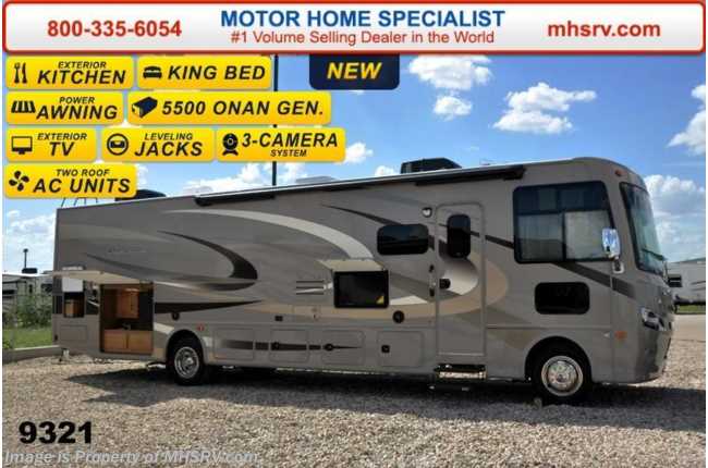 2015 Thor Motor Coach Hurricane 34F W/Full Wall Slide, King Bed &amp; Ext. Kitchen