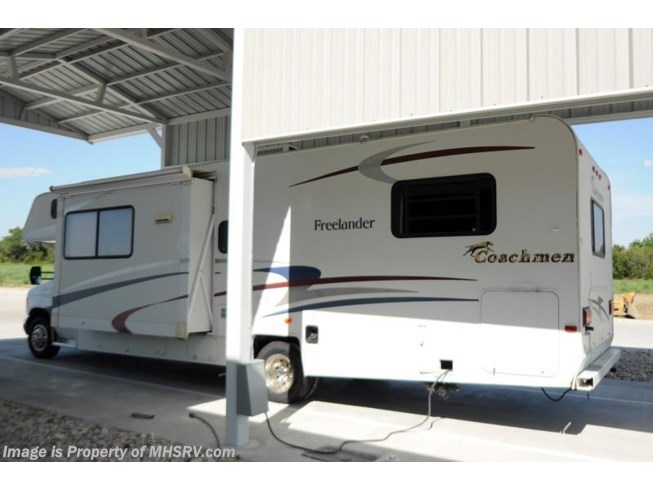 2004 Freelander 3100SO W/Slide & King Bed by Coachmen from Motor Home Specialist in Alvarado, Texas