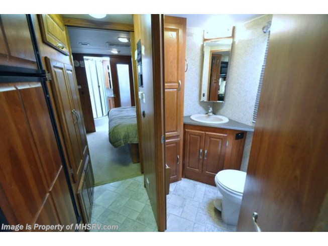 2007 Coachmen Aurora Bath & Half W/3 Slides & King Bed - Used Class A For Sale by Motor Home Specialist in Alvarado, Texas